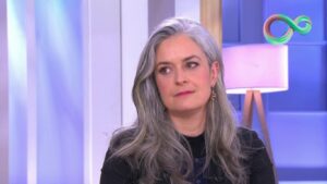 Elsa Vidal Vie Privée : Découvrez la Carrière et l'Engagement de cette Journaliste Française
