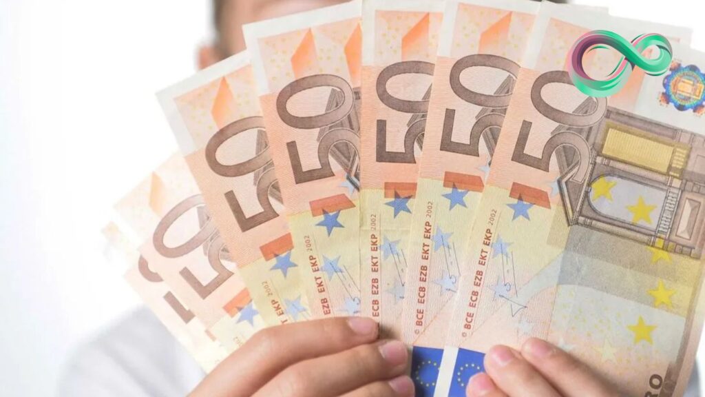 Comment Reconnaître un Faux Billet en Euros: Guide Pratique et Conseils Utiles"