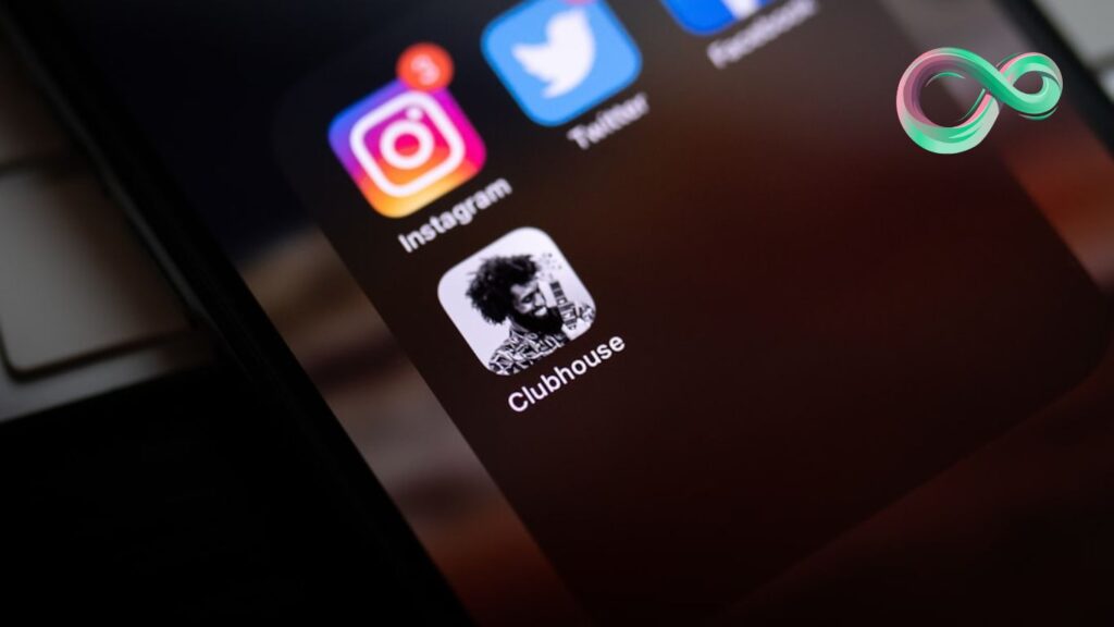 "Quel GAFAM Détient Instagram ? Découvrez l'Impact des GAFAM sur les Réseaux Sociaux"